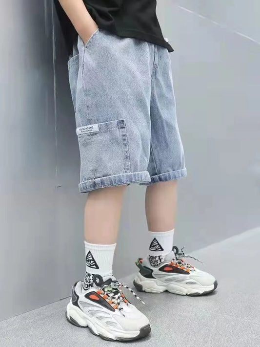 Comfy Stretch Denim Shorts With Pockets
